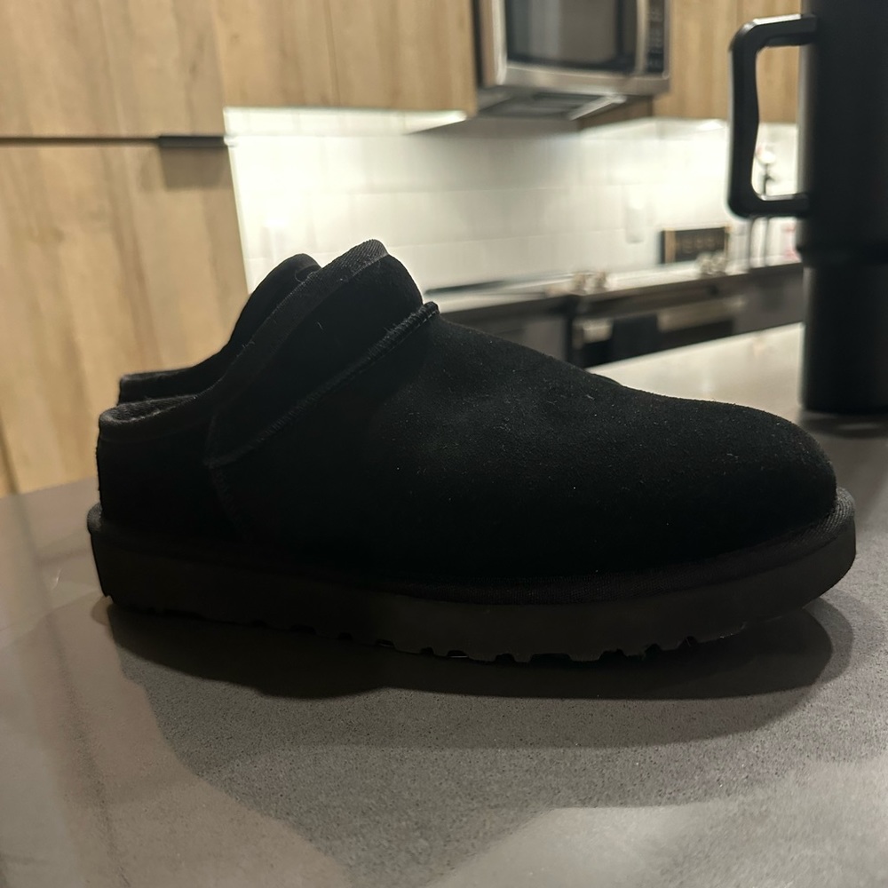 Ugg classic slipper